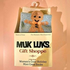 NWT Women's Muk Luks Fuzzy Socks 2 Pair